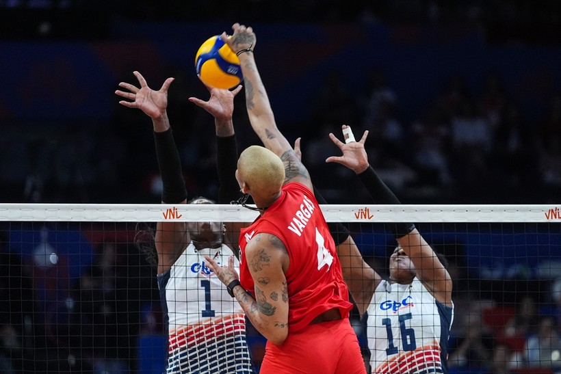 Filenin Sultanları, İstanbul'daki ilk maçında Dominik Cumhuriyeti'ni 3-0 mağlup etti - Resim : 2