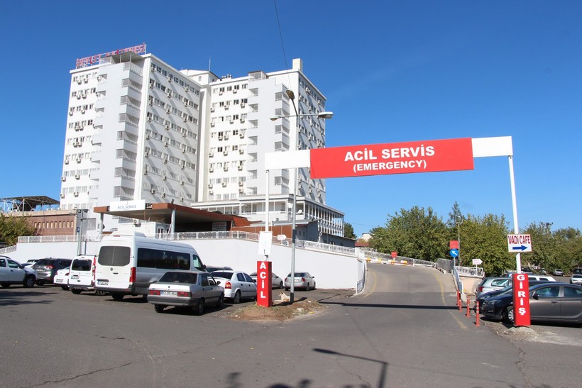 İnşaat halindeki camiye giren çocuk elektrik akımına kapılarak öldü - Resim : 2