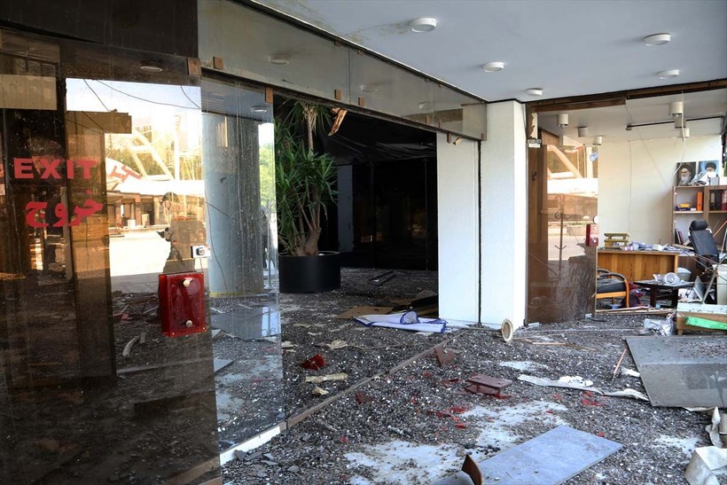 İsrail, İran devlet televizyonunu enkaza çevirdi: Binadaki yıkım görüntülendi - Resim: 22