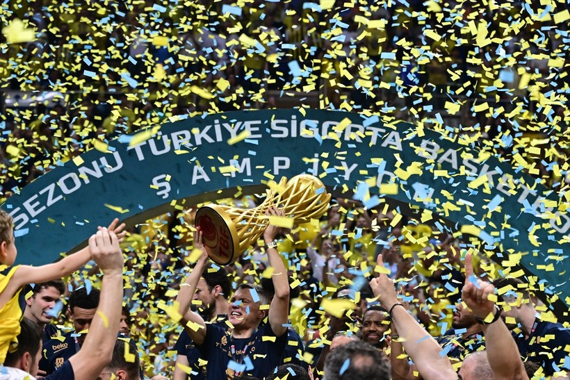 Real Madrid'den sonra Fenerbahçe! 2015'ten bu yana bir ilki başardı - Resim : 4