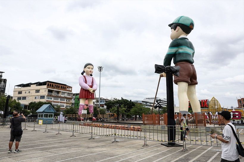 Bangkok'ta Squid Game heykelleri - Resim: 22