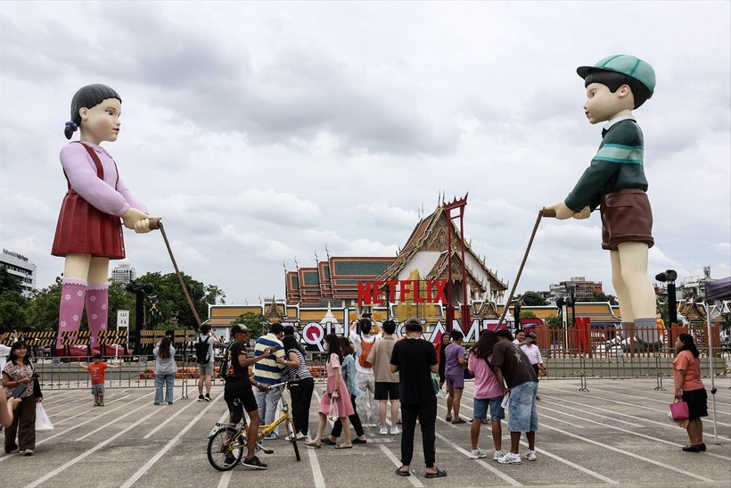 Bangkok'ta Squid Game heykelleri - Resim: 25