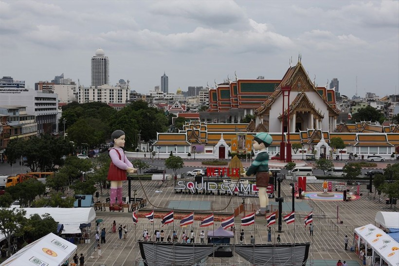 Bangkok'ta Squid Game heykelleri - Resim: 27