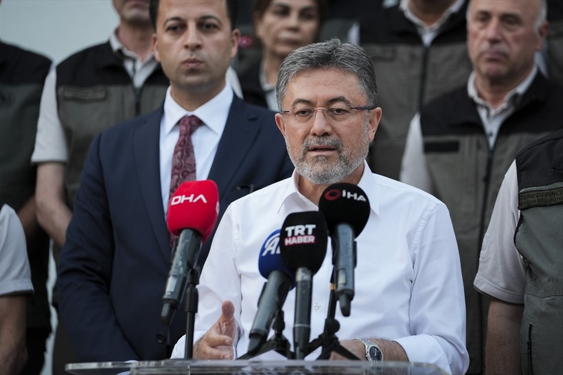 Orman yangınları ciğerimizi yakmaya devam ediyor: Bakan Yumaklı'dan kritik açıklamalar - Resim : 4
