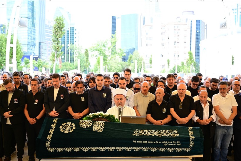 Sabri Ugan için TSYD'de tören düzenlendi - Resim : 2