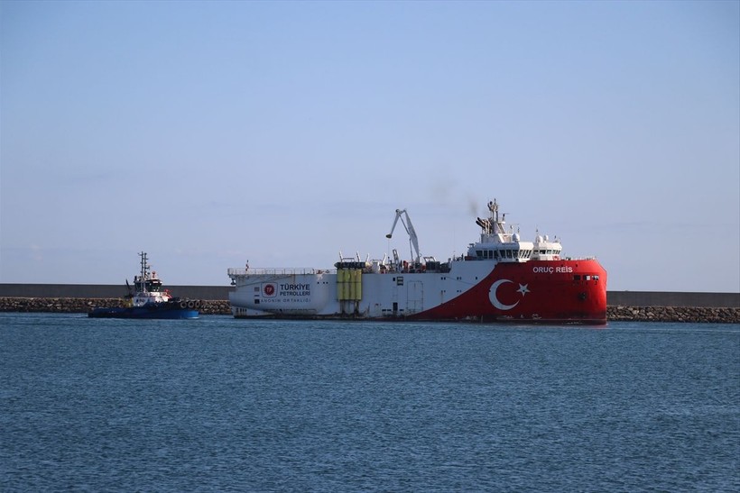 Oruç Reis Sismik Araştırma Gemisi, Filyos Limanı'na demirledi - Resim: 5