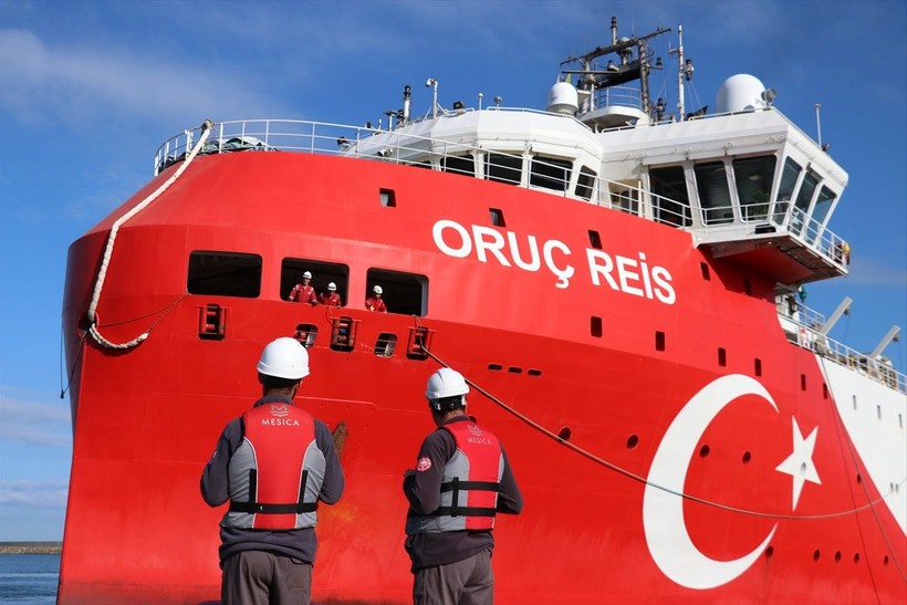 Oruç Reis Sismik Araştırma Gemisi, Filyos Limanı'na demirledi - Resim: 9