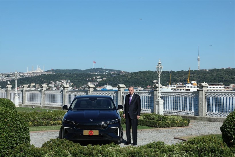 Cumhurbaşkanı Erdoğan TOGG T10F ile test sürüşü gerçekleştirdi - Resim: 2