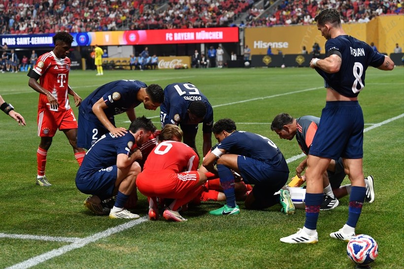 PSG - Bayern Münih maçında şoke eden sakatlık: Musiala yerde kaldı Donnaruma gözyaşlarına boğuldu - Resim: 8