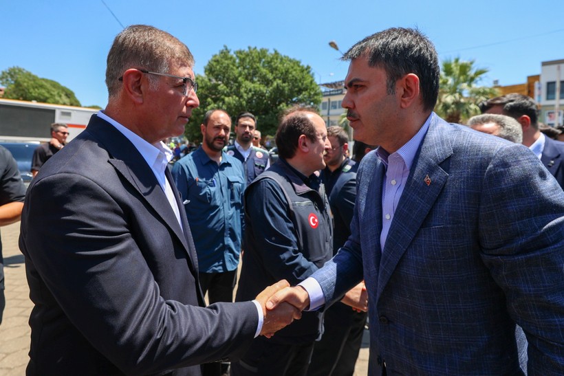 Bakan Kurum Ödemiş’te orman yangını koordinasyon toplantısına başkanlık etti - Resim : 2