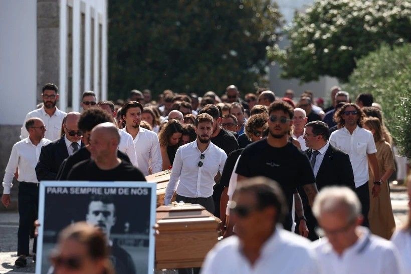 Futbol dünyası Diogo Jota’yı uğurladı: Gözyaşları sel oldu - Resim: 1