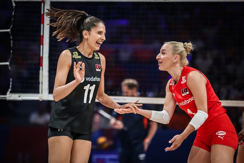 Filenin Sultanları VNL'de Hollanda'yı 3-0'la geçti - Resim : 2