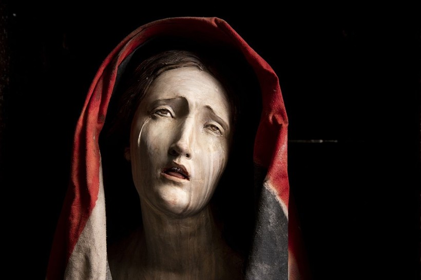 Napoli’de Madonna heykeli Filistinli kadına dönüştürüldü - Resim: 10
