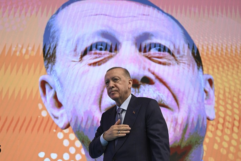 Cumhurbaşkanı Erdoğan: Yeni dönemin kapıları aralanıyor - Resim : 3