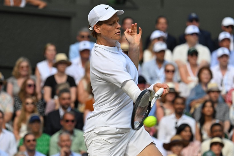 Wimbledon'da tek erkekler şampiyonu Jannik Sinner! - Resim : 1