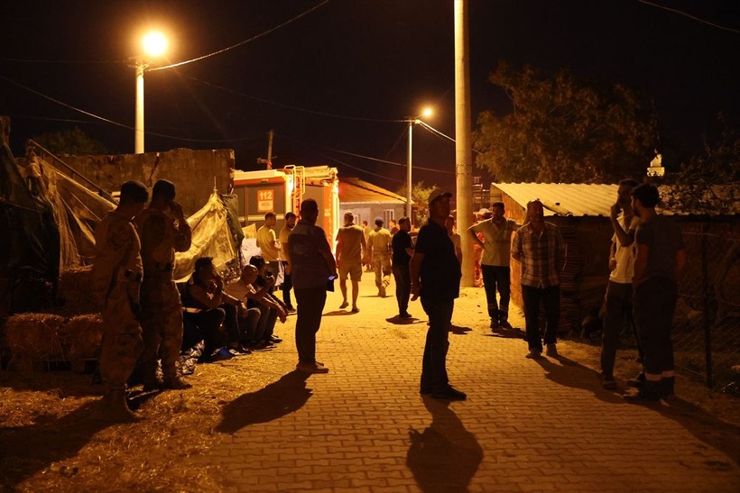Tekirdağ'da çıkan orman yangını Çanakkale'ye sıçradı! Felaket gün ağarınca ortaya çıktı - Resim: 2