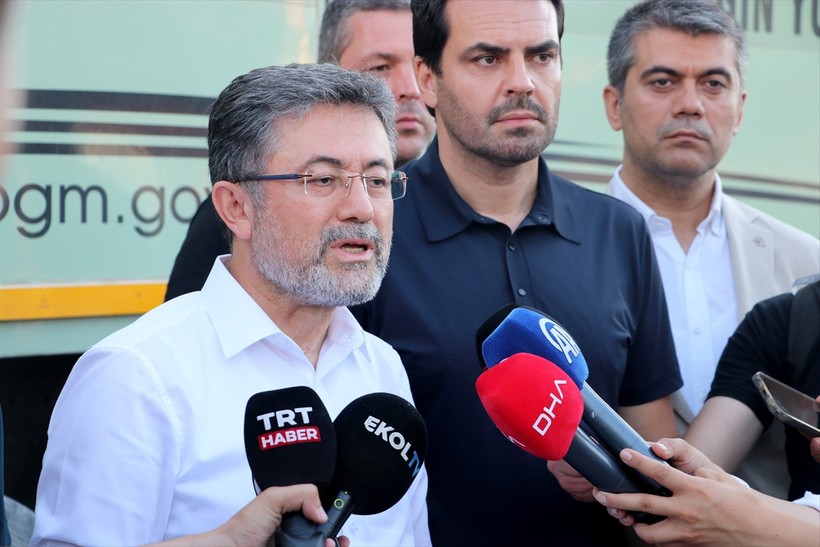 Bakan Yumaklı, orman yangınlarına ilişkin açıklama yaptı - Resim : 3
