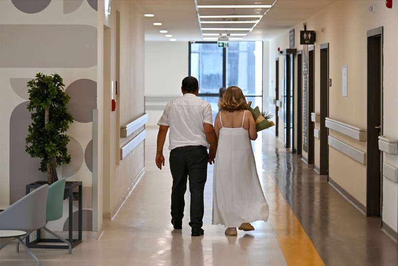 Hasta yatağındaki eski eşe vefa, yeniden nikah masasında buluşturdu - Resim: 7