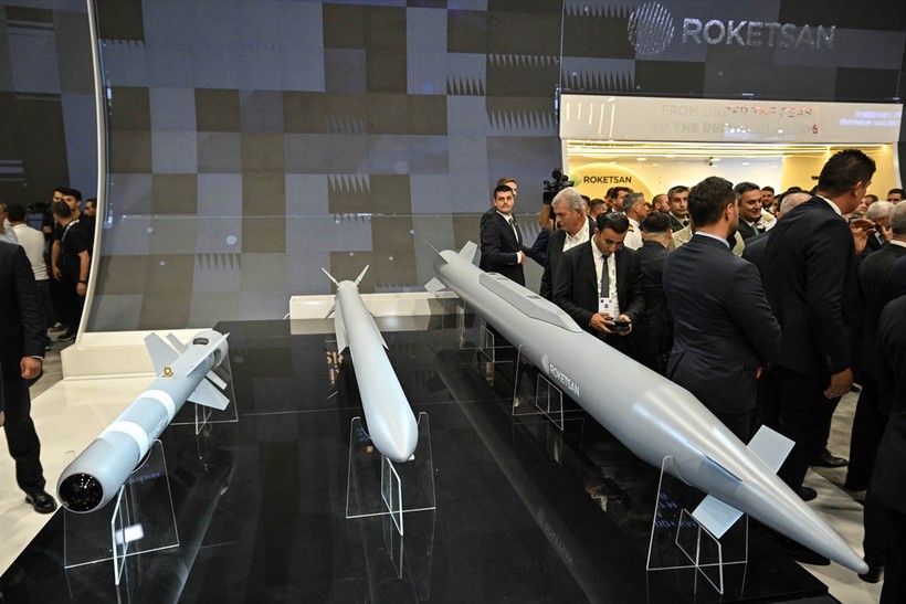 ROKETSAN yeni ürünlerini tanıtıyor - Resim : 2