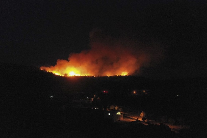 İzmir Urla'da orman yangını - Resim: 2