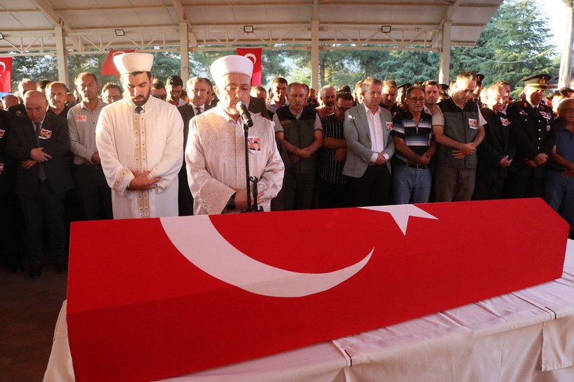 3 yıl önce aynı gün işe başlayan Denizlili 2 ormancı, birlikte şehit oldu - Resim : 2