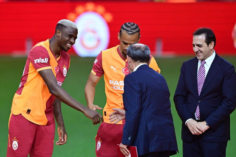 Leroy Sane ve Victor Osimhen için RAMS Park'ta imza töreni düzenlendi - Resim: 12