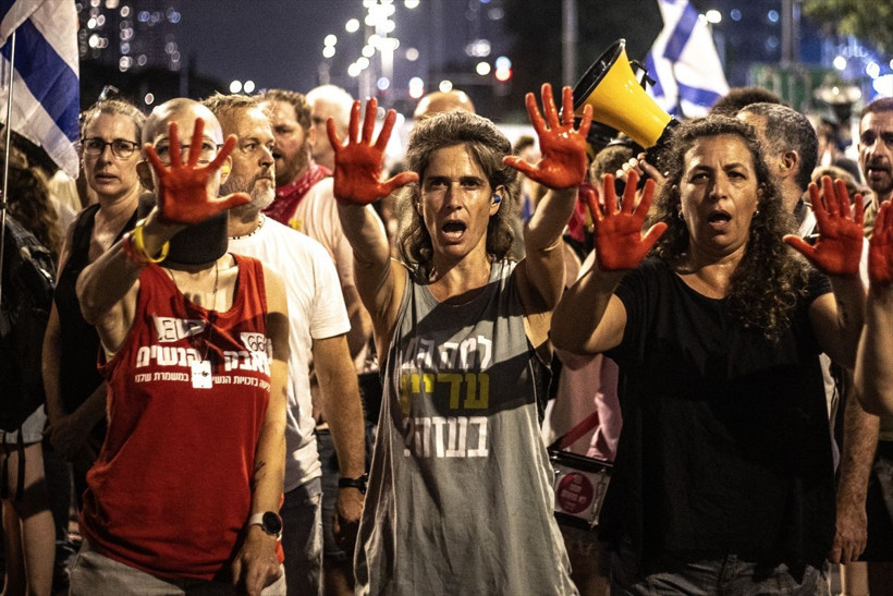Tel Aviv'de yüzlerce kişi Gazze'de ateşkes ve İsrailli rehinelerin geri getirilmesi için sokağa çıktı - Resim: 15