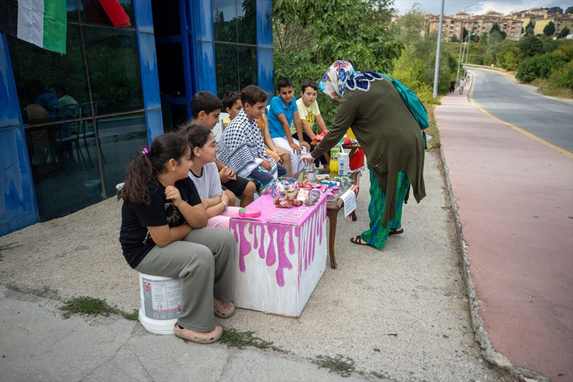 Sitedeki oyun sahasını yeniletmekten vazgeçip Gazze'deki akranlarına bağışta bulundular - Resim: 9