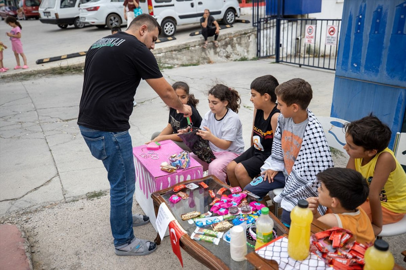 Sitedeki oyun sahasını yeniletmekten vazgeçip Gazze'deki akranlarına bağışta bulundular - Resim: 12