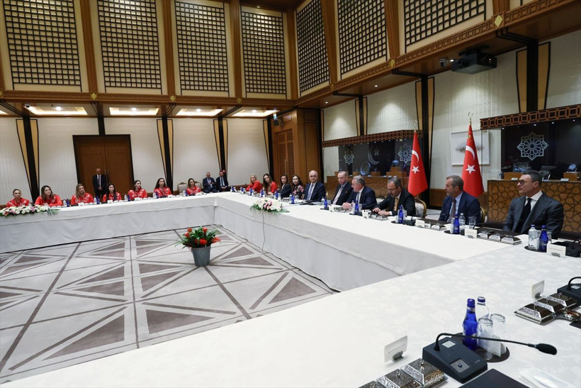 Cumhurbaşkanı Erdoğan, A Milli Kadın Voleybol Takımı'nı kabul etti - Resim: 3