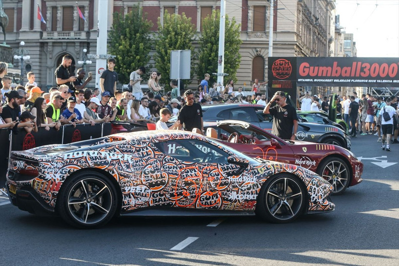 Dünyaca ünlü otomobil rallisi "Gumball 3000" Sırbistan'a ulaştı - Resim: 15