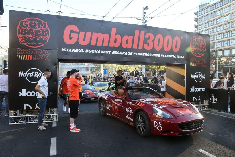 Dünyaca ünlü otomobil rallisi "Gumball 3000" Sırbistan'a ulaştı - Resim: 18