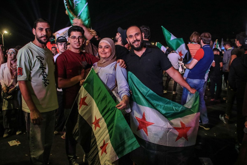 58 yıl sonra BM Genel Kurulu’nda konuşan ilk Suriye lideri Şara için halk meydanlara akın etti - Resim: 9