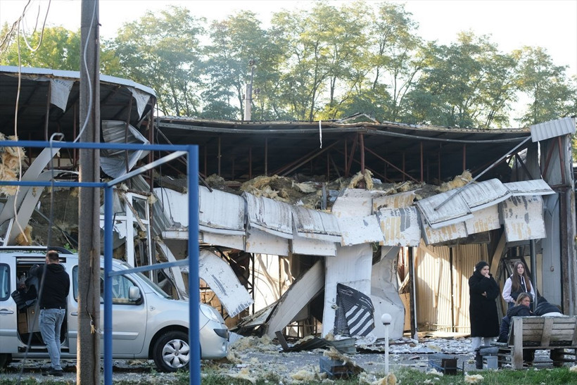 Zaporijya’ya Rus saldırısı: Yangınlar Çıktı, 3’ü çocuk 31 yaralı - Resim: 11
