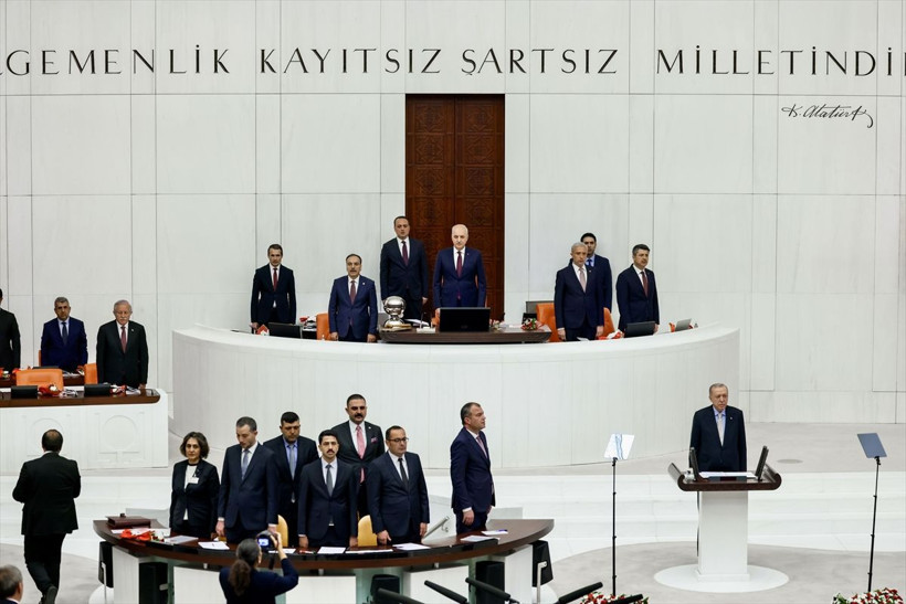 Meclis'te sürpriz görüşme: AK Parti, MHP, İYİ Parti, DEM Parti heyetleri aynı karede - Resim: 14