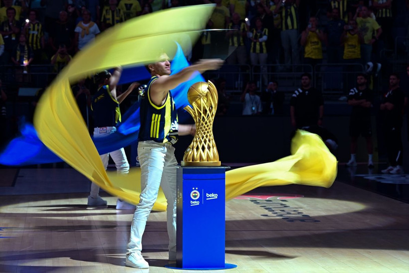 Fenerbahçe Beko, EuroLeague'i galibiyetle açtı - Resim: 13