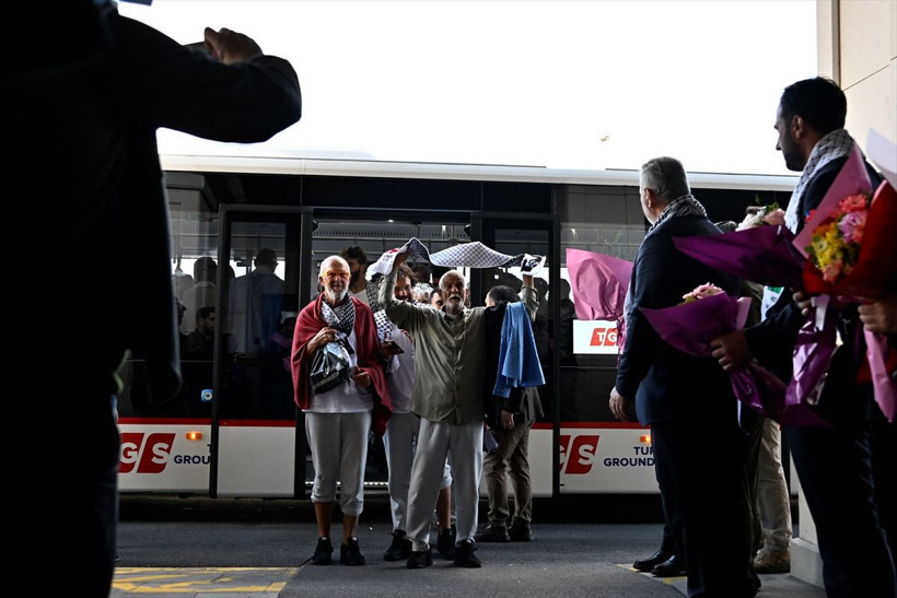 Sumud Filosu'ndaki yabancı aktivistler İsrail'in kendilerine uyguladığı şiddeti anlattı - Resim: 17