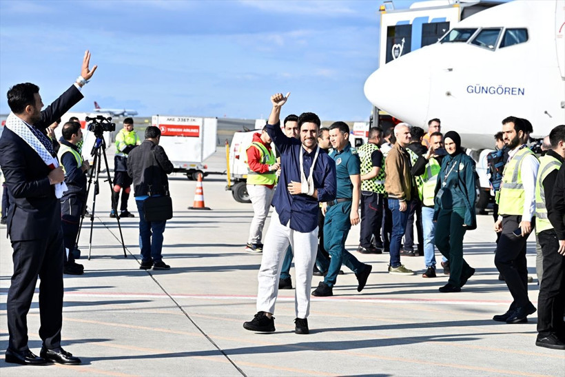 Sumud Filosu'ndaki yabancı aktivistler İsrail'in kendilerine uyguladığı şiddeti anlattı - Resim: 18