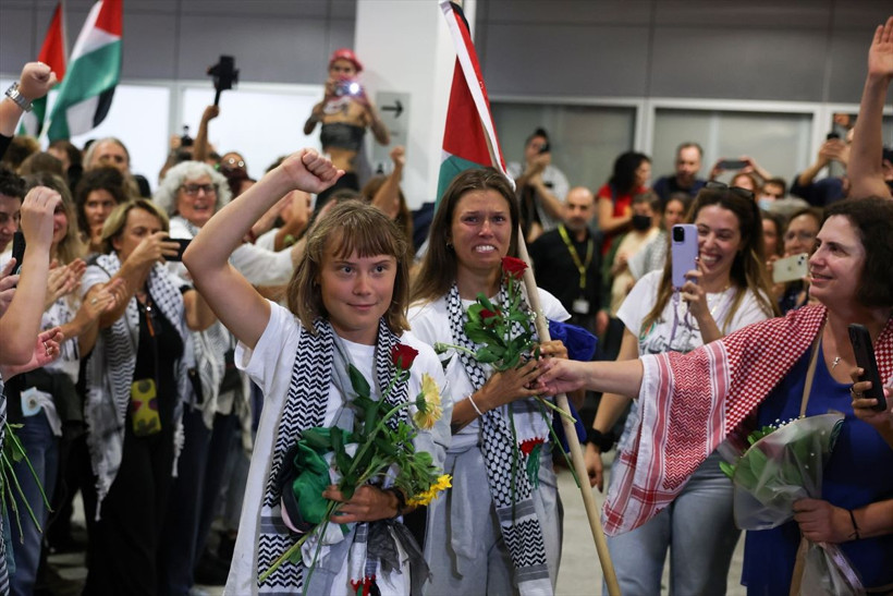 Küresel Sumud Filosu aktivistleri Yunanistan’a ulaştı - Resim: 3