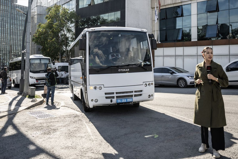 İstanbul'da ünlü isimlere uyuşturucu soruşturması - Resim: 18