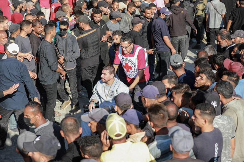 İsrail'in serbest bıraktığı Filistinli esirler Gazze'de - Resim: 17