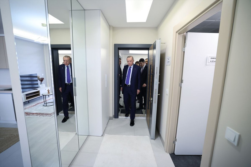 Yüzyılın Konut Projesi | Cumhurbaşkanı Erdoğan, örnek daireyi inceledi - Resim: 3