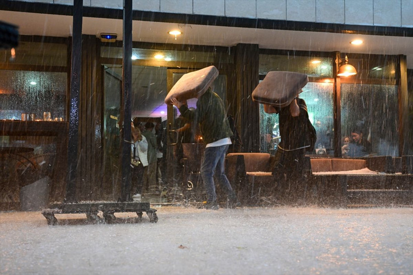 Antalya'da sağanak ve dolu hayatı olumsuz etkiledi - Resim: 6
