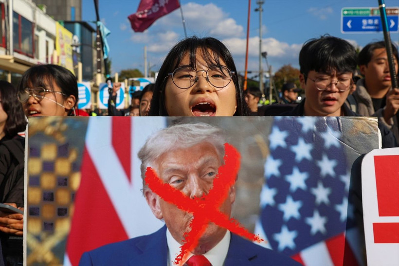 Güney Kore’de Trump protestosu! Yüzlerce kişi sokaklara döküldü - Resim: 1