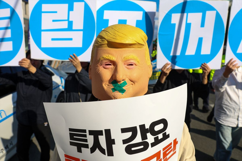 Güney Kore’de Trump protestosu! Yüzlerce kişi sokaklara döküldü - Resim: 9