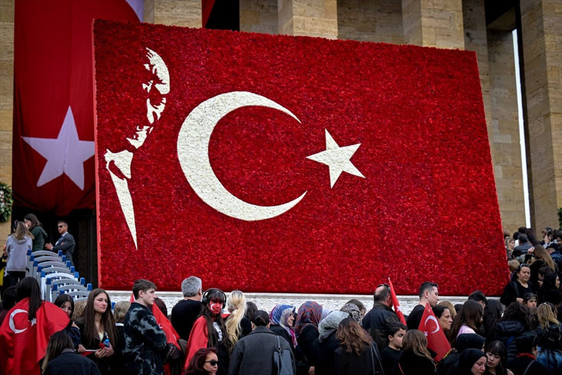 Anıtkabir'de ziyaretçi akını - Resim: 7