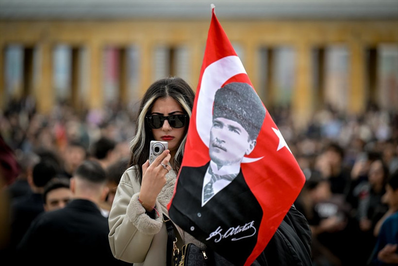 Anıtkabir'de ziyaretçi akını - Resim: 8