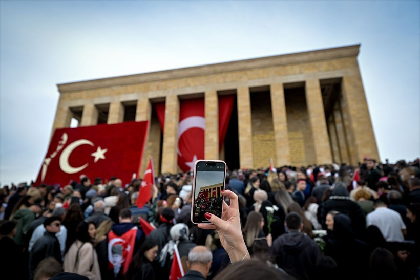 Anıtkabir'de ziyaretçi akını - Resim: 9