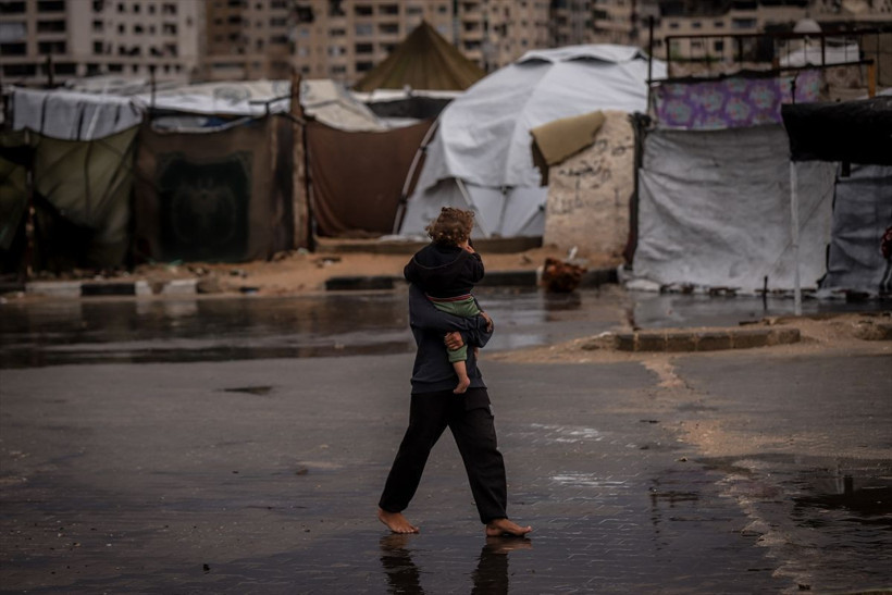 Gazzelilerin çadırları sular altında kaldı - Resim: 8