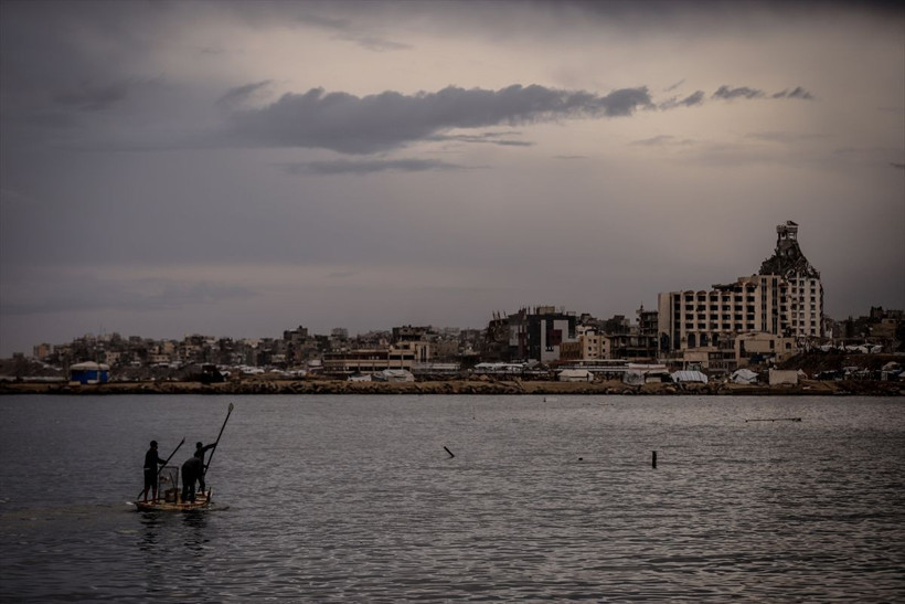 Gazzelilerin çadırları sular altında kaldı - Resim: 20